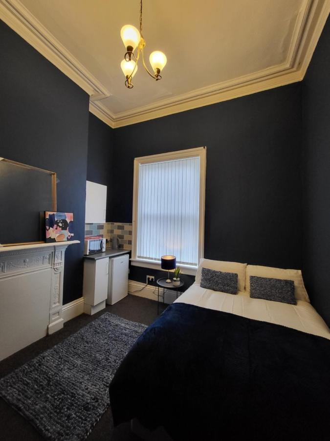 Digbeth City Centre Apartment Sleeps 12 Opposite Coach Station Birmingham Exteriör bild