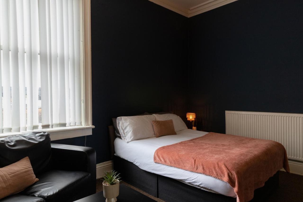Digbeth City Centre Apartment Sleeps 12 Opposite Coach Station Birmingham Exteriör bild
